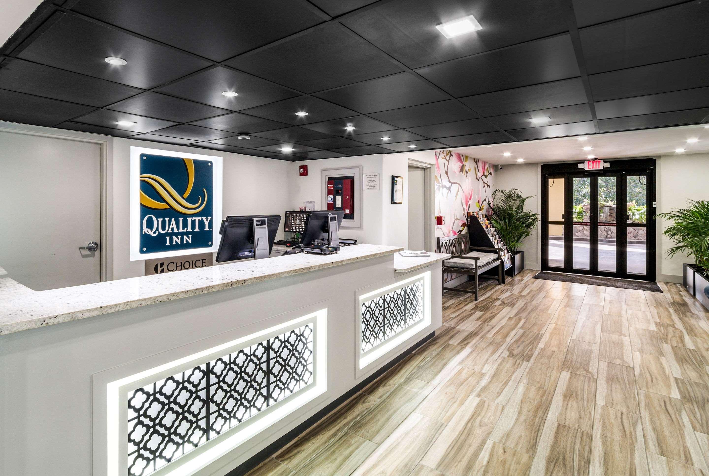נורת' צ'רלסטון Quality Inn Coliseum מראה חיצוני תמונה